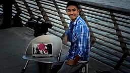 carousal image thumbnail
