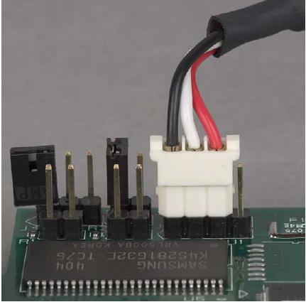 Intel® RAID Controller SRCS16 showing three-wire I2C cable connection to the J6 header.