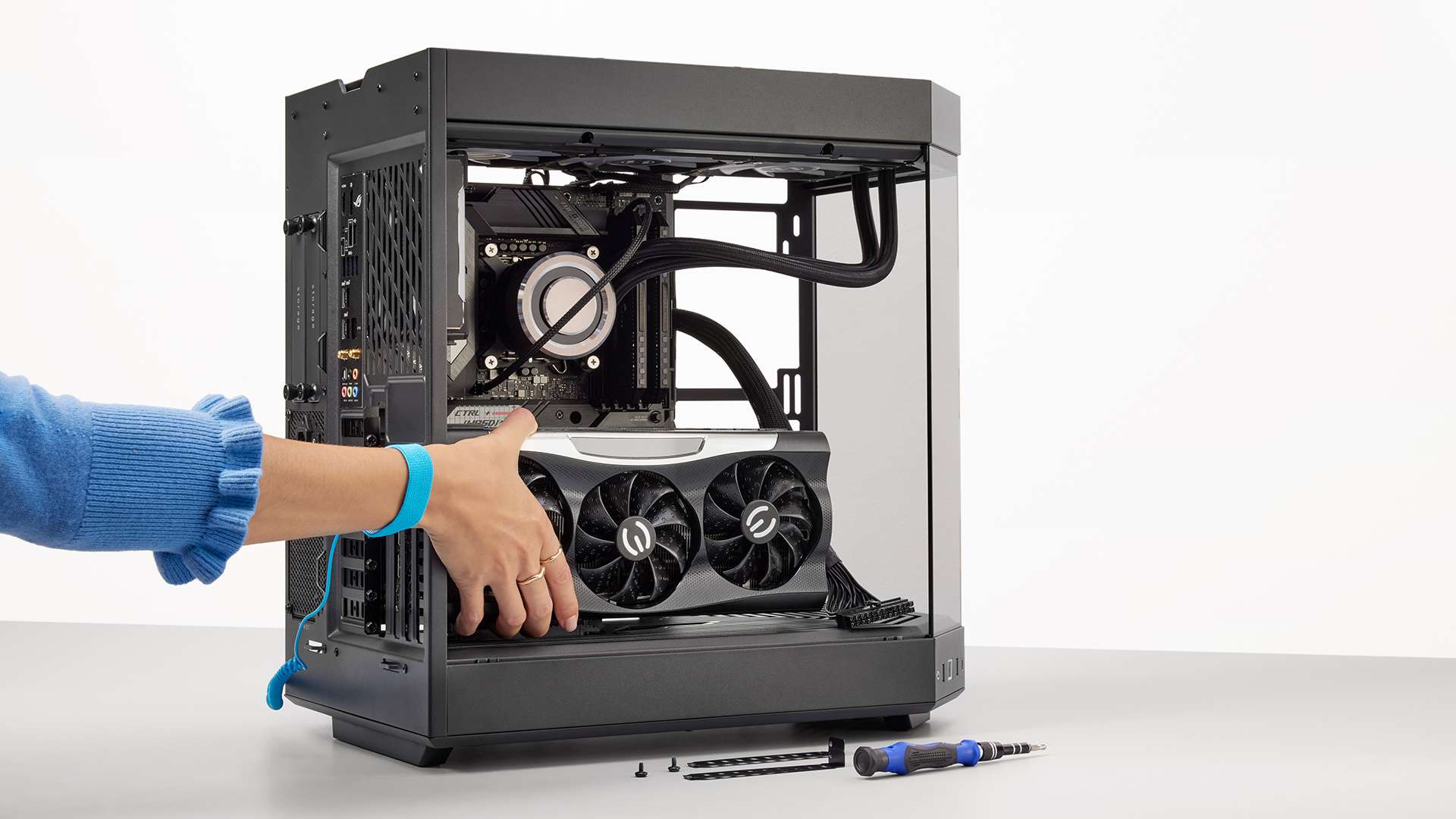 Photo of installing fan