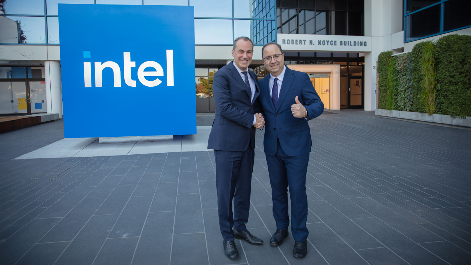 intel siemens mou signing