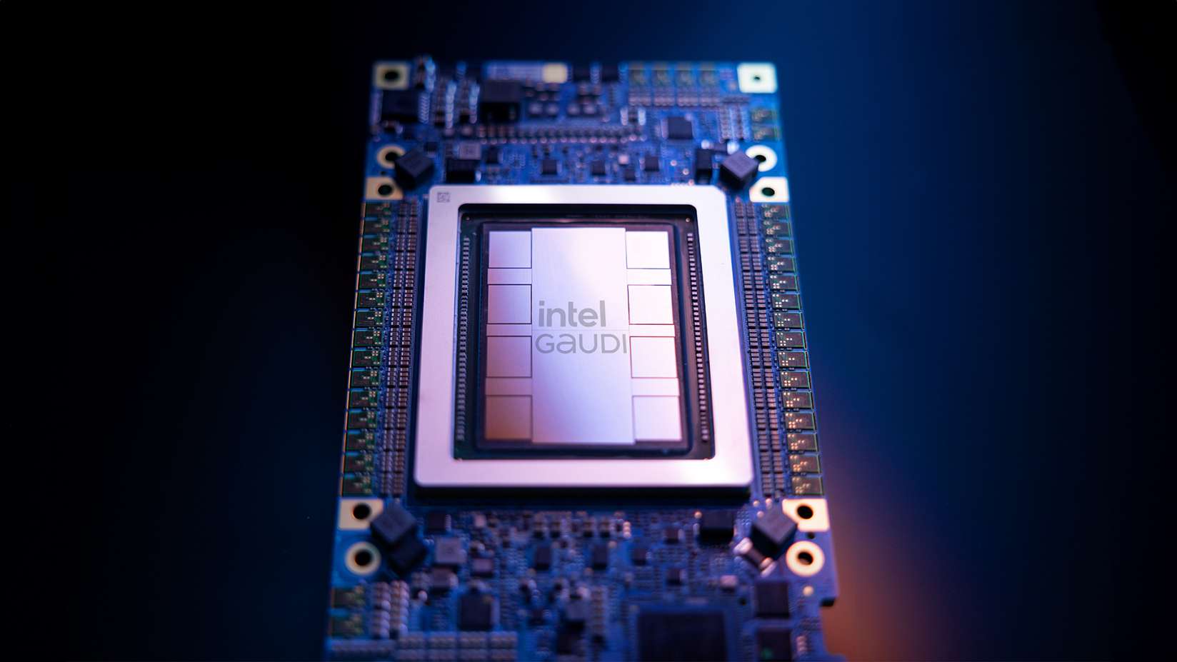 newsroom-intel-gaudi-3-4.jpg.rendition.intel.web.1648.927.jpg