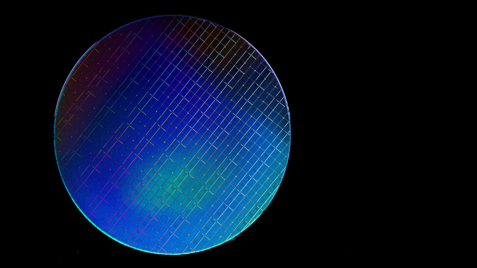 newsroom-spin-qubit-2.jpg.rendition.intel.web.1648.927.jpg